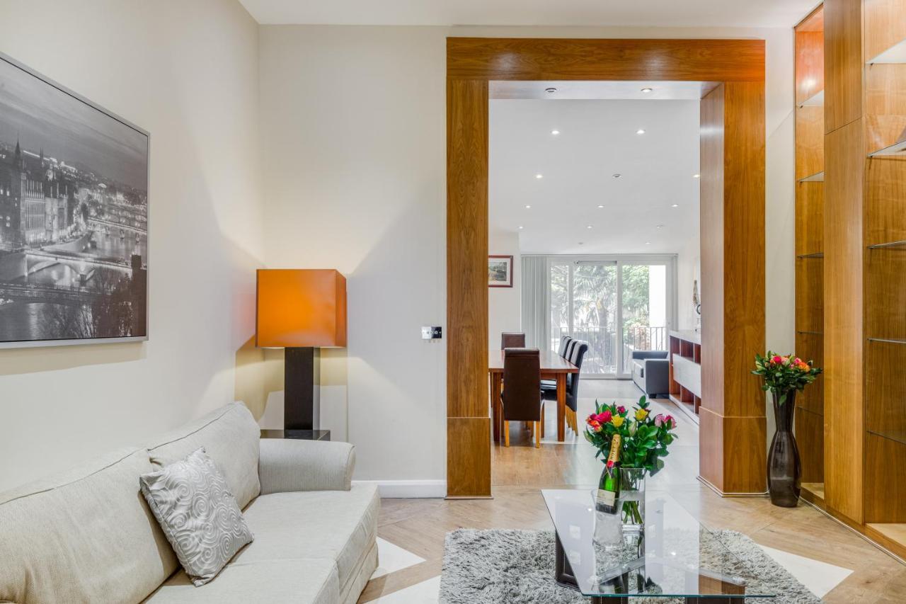 Care Property London- Apartments Buitenkant foto